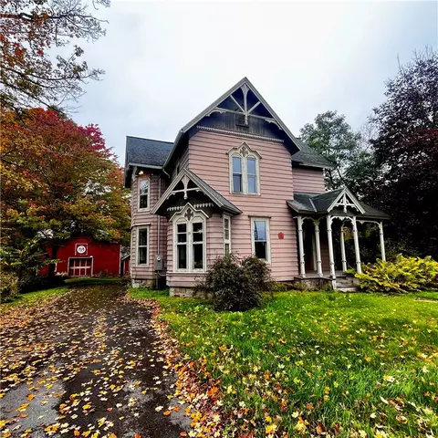 15 Mill St, Bridgewater, NY 13313