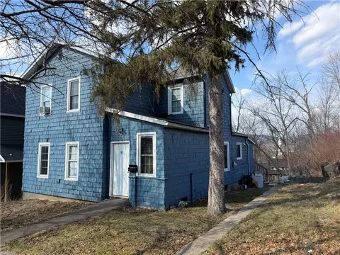 69 W 3rd St, Corning, NY 14830