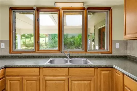 Kitchen - 555 Elm Street Ext, Ithaca, NY 14850 photo 2 of 3