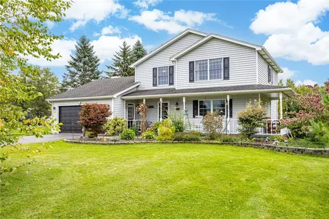 2132 Kenyon Rd, Ontario, NY 14519