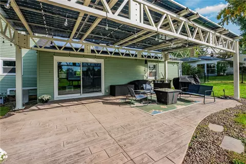 Exterior - 151 Salt Rd, Webster, NY 14580 photo 11 of 12