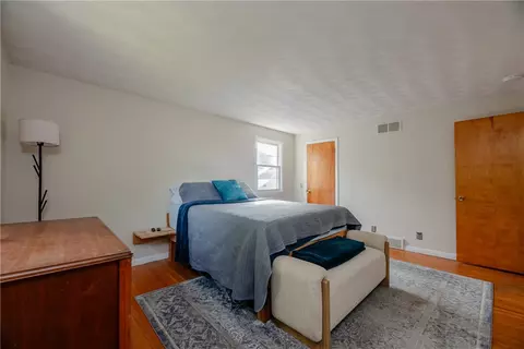 Bedroom - 151 Salt Rd, Webster, NY 14580 photo 4 of 7
