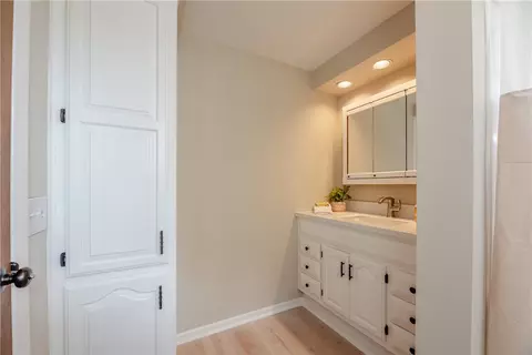 Bath - 151 Salt Rd, Webster, NY 14580 photo 3 of 3