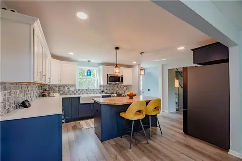 Kitchen - 151 Salt Rd, Webster, NY 14580 photo 1 of 6