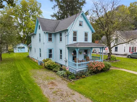 18 Park Ave, North Dansville, NY 14437