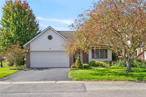 8 Daisy Ln, Chili, NY 14514