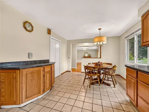 Kitchen - 227 Timrod Dr, Irondequoit, NY 14617 photo 5 of 6