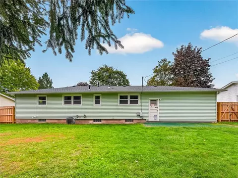 Exterior - 227 Timrod Dr, Irondequoit, NY 14617 photo 4 of 6