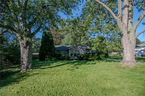 64 S Morrell Ave, Geneva, NY 14456