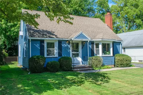 539 Washington Ave, Irondequoit, NY 14617