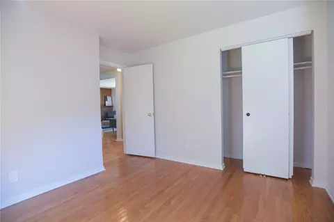 Bedroom - 539 Washington Ave, Irondequoit, NY 14617 photo 3 of 5