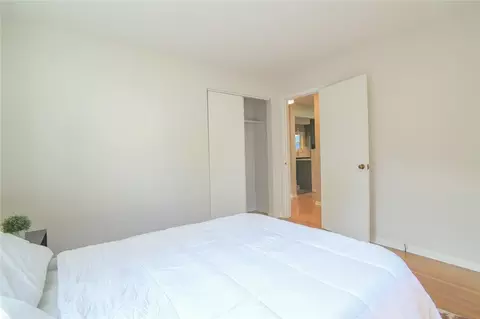 Bedroom - 539 Washington Ave, Irondequoit, NY 14617 photo 4 of 5