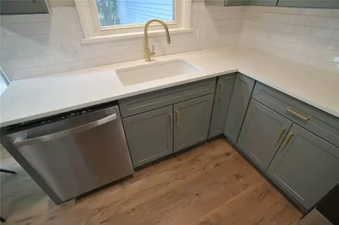 Kitchen - 539 Washington Ave, Irondequoit, NY 14617 photo 4 of 7