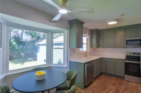 Kitchen - 539 Washington Ave, Irondequoit, NY 14617 photo 2 of 7