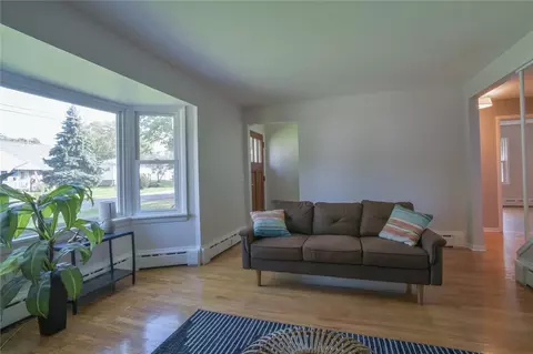 Living - 539 Washington Ave, Irondequoit, NY 14617 photo 6 of 6
