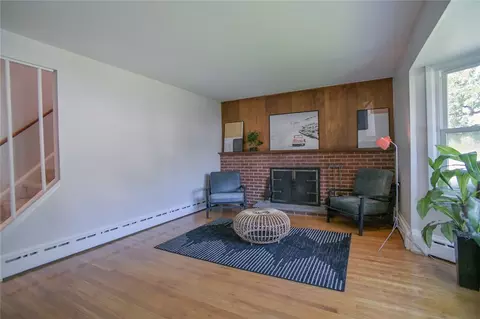 Living - 539 Washington Ave, Irondequoit, NY 14617 photo 4 of 6