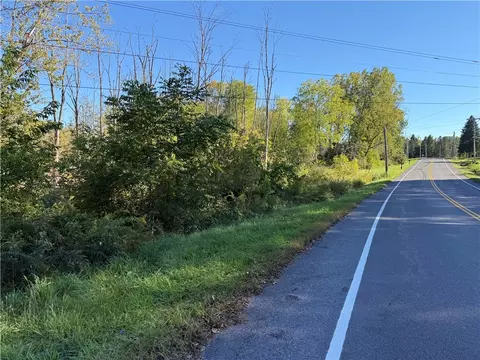 3570 W Walworth Rd, Walworth, NY 14502