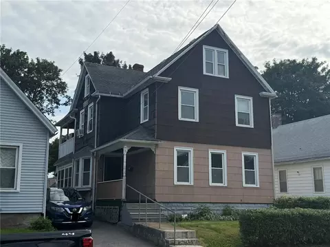 75 Weyl St, Rochester, NY 14621