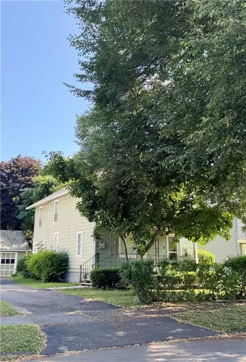764 Carpenter St, Elmira, NY 14901