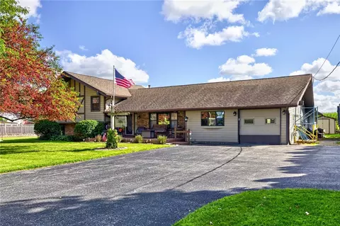 151 Armstrong Rd, Wheatland, NY 14546