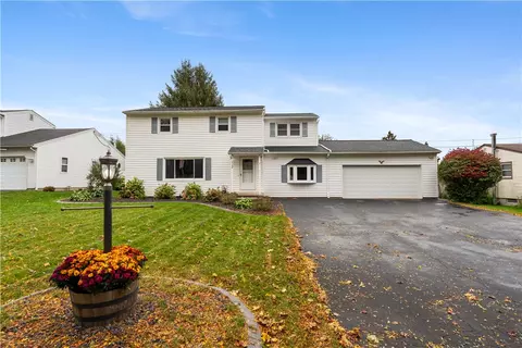 112 Underwood Ave, Parma, NY 14468
