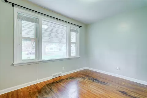 Living - 272 Cinnabar Rd, Irondequoit, NY 14617 photo 2 of 7