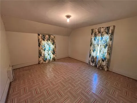 Bedroom - 1339 Stanton Ln, Irondequoit, NY 14617 photo 2 of 6