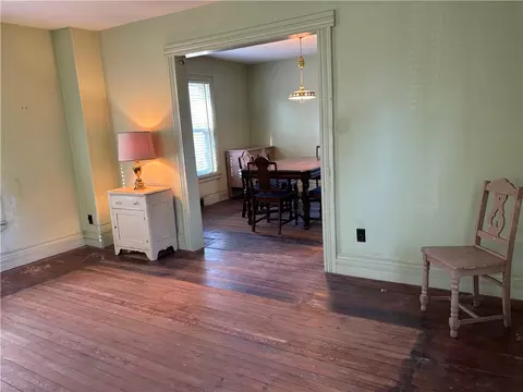 Living - 1339 Stanton Ln, Irondequoit, NY 14617 photo 2 of 2