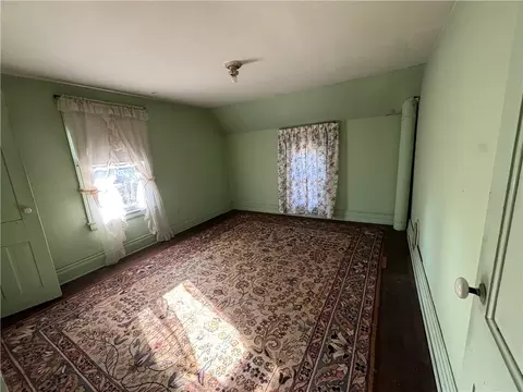 Bedroom - 1339 Stanton Ln, Irondequoit, NY 14617 photo 5 of 6