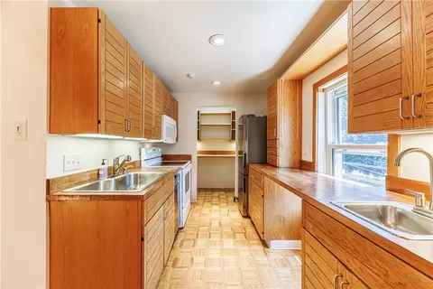 Kitchen - 170-174 Griffith St, Rochester, NY 14607 photo 2 of 7