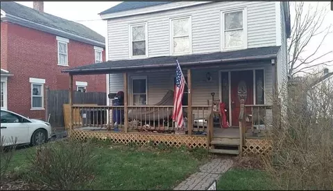5 N Park St, Cambridge, NY 12816