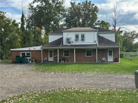822 Hard Rd, Webster, NY 14580