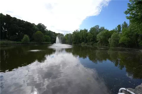 355 Fairport Rd, East Rochester, NY 14445