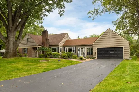45 Milford Rd, Rochester, NY 14625