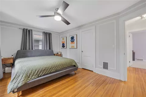 Bedroom - 124 Parkside Cres, Irondequoit, NY 14617 photo 2 of 5