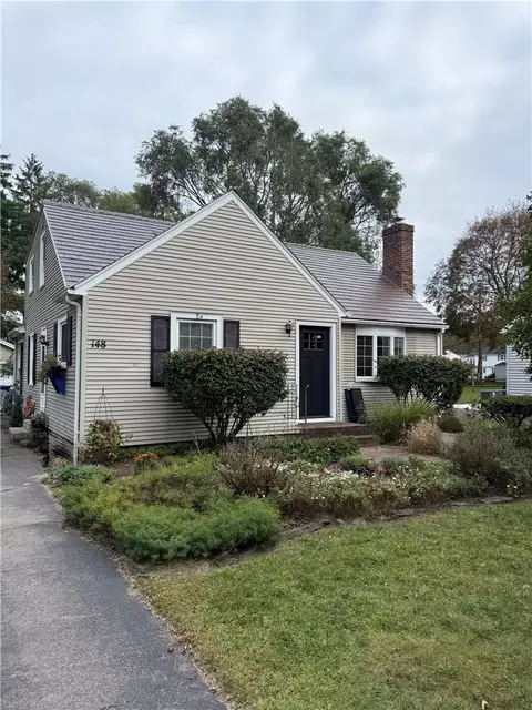 148 Tamarack Dr, Irondequoit, NY 14622