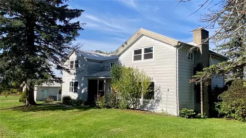 1892 Shay Rd, Naples, NY 14512