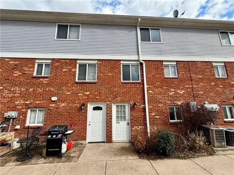 275 Owens Rd #136, Sweden, NY 14420