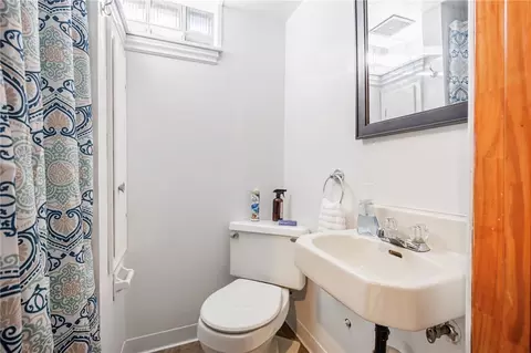 Bath - 281 Pardee Rd, Irondequoit, NY 14609 photo 3 of 3