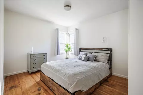 Bedroom - 281 Pardee Rd, Irondequoit, NY 14609 photo 3 of 4