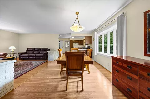 Dining - 197 Willowen Dr, Irondequoit, NY 14609 photo 4 of 4