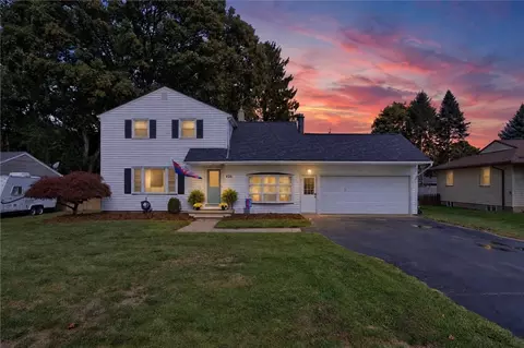 426 Mill Rd, Greece, NY 14626