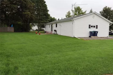 Exterior - 10 Cold Spring Cir, Gates, NY 14624 photo 2 of 5