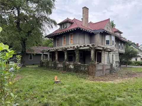 301 Grove St, Elmira, NY 14905