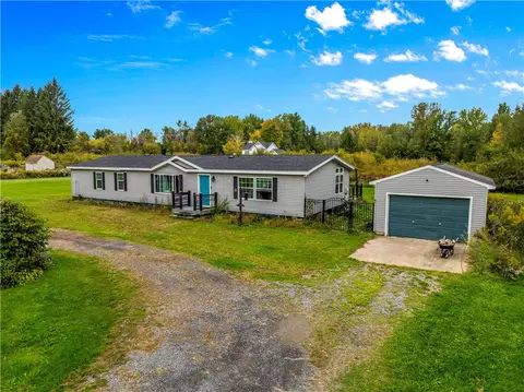 2169 Kellogg Rd, Lysander, NY 13027 photo 5