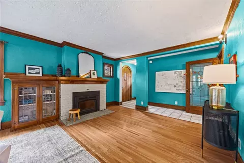 Living - 129 Frankland Rd, Irondequoit, NY 14617 photo 1 of 11
