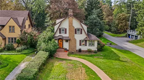 Exterior - 129 Frankland Rd, Irondequoit, NY 14617 photo 10 of 10
