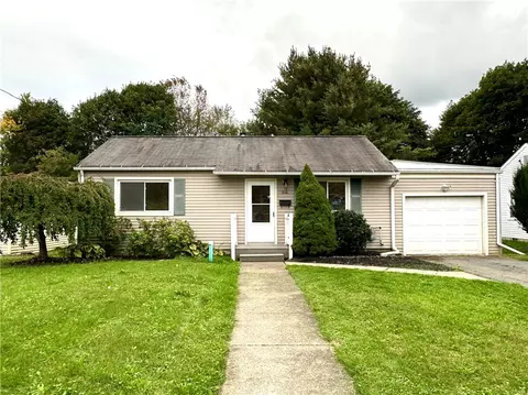 216 Buffalo St, Corning, NY 14830