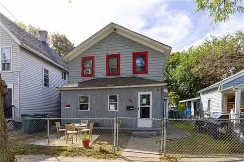 39 Woodward St, Rochester, NY 14605