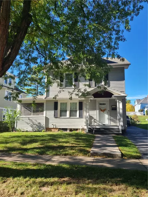 124 Park Ave, Canandaigua, NY 14424